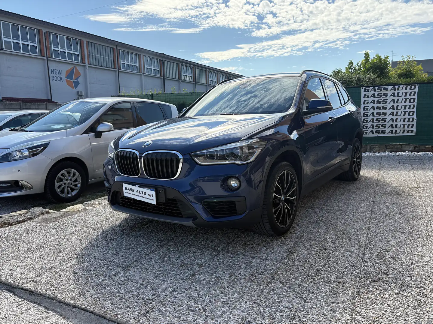BMW X1 sdrive18i Msport 140cv auto 7m Blau - 1
