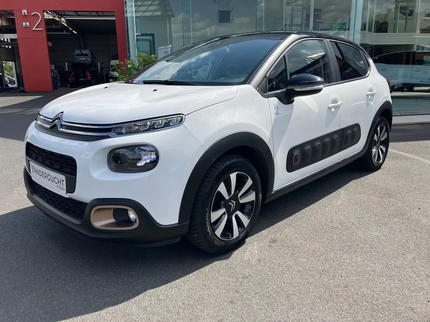 Citroen C3 1.2i PureTech Origins S Wit - 1