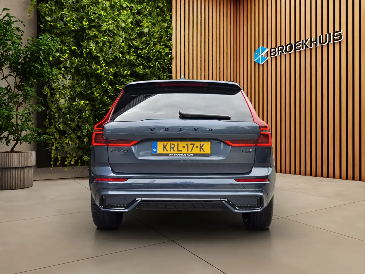 Volvo XC60 2026 — фото 10