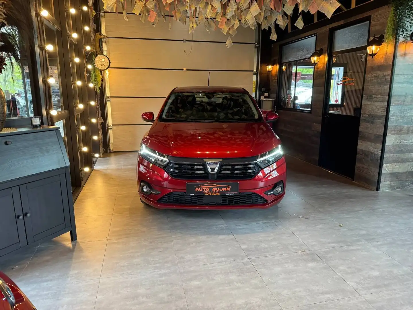 Dacia Sandero 1.0i SCe Comfort *CAMERA / CARPLAY* LEZ 2035** Rouge - 2