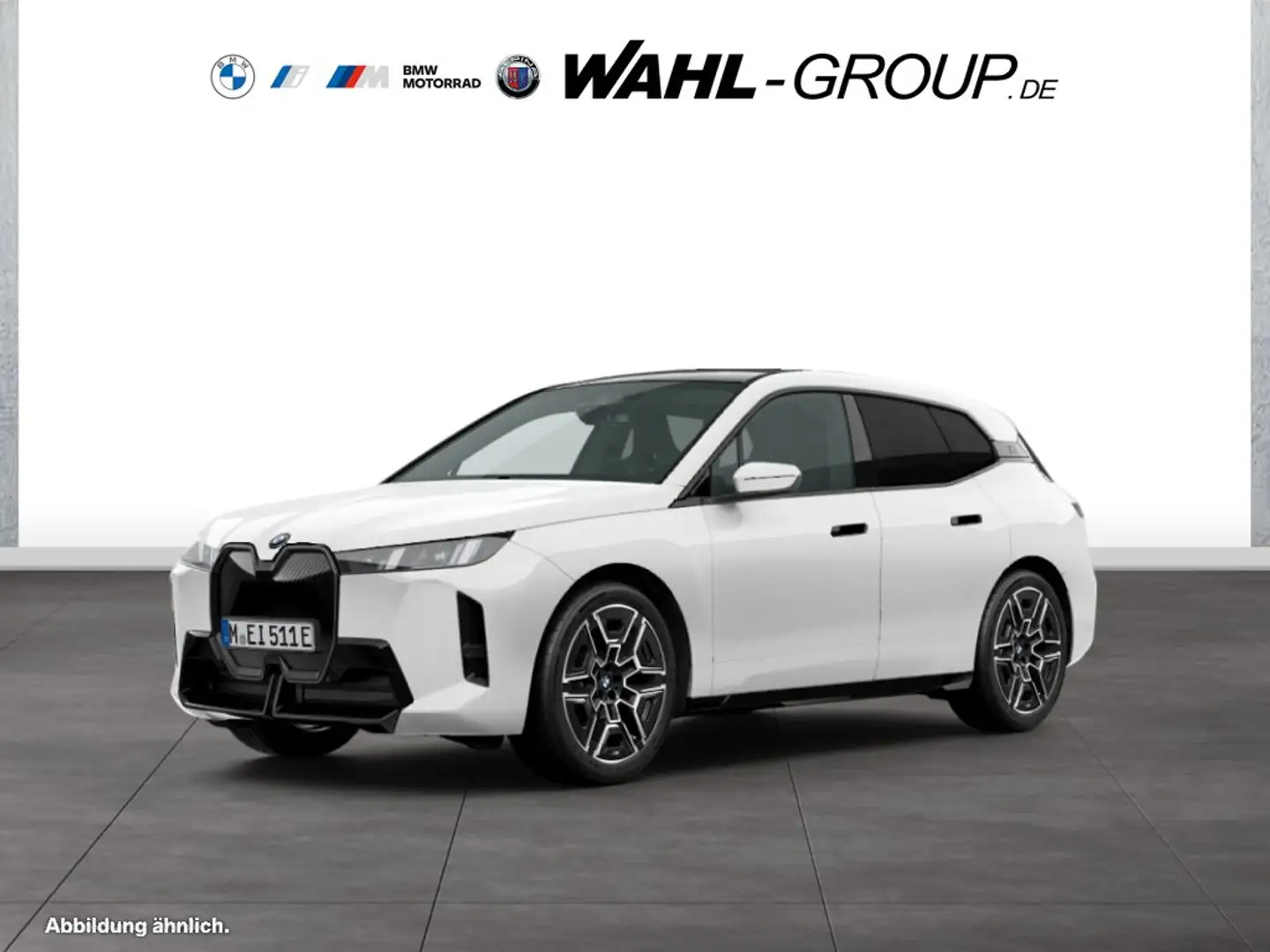 BMW iX xDrive45 M Sport Pro Panorama AHK Innovation Bianco - 1