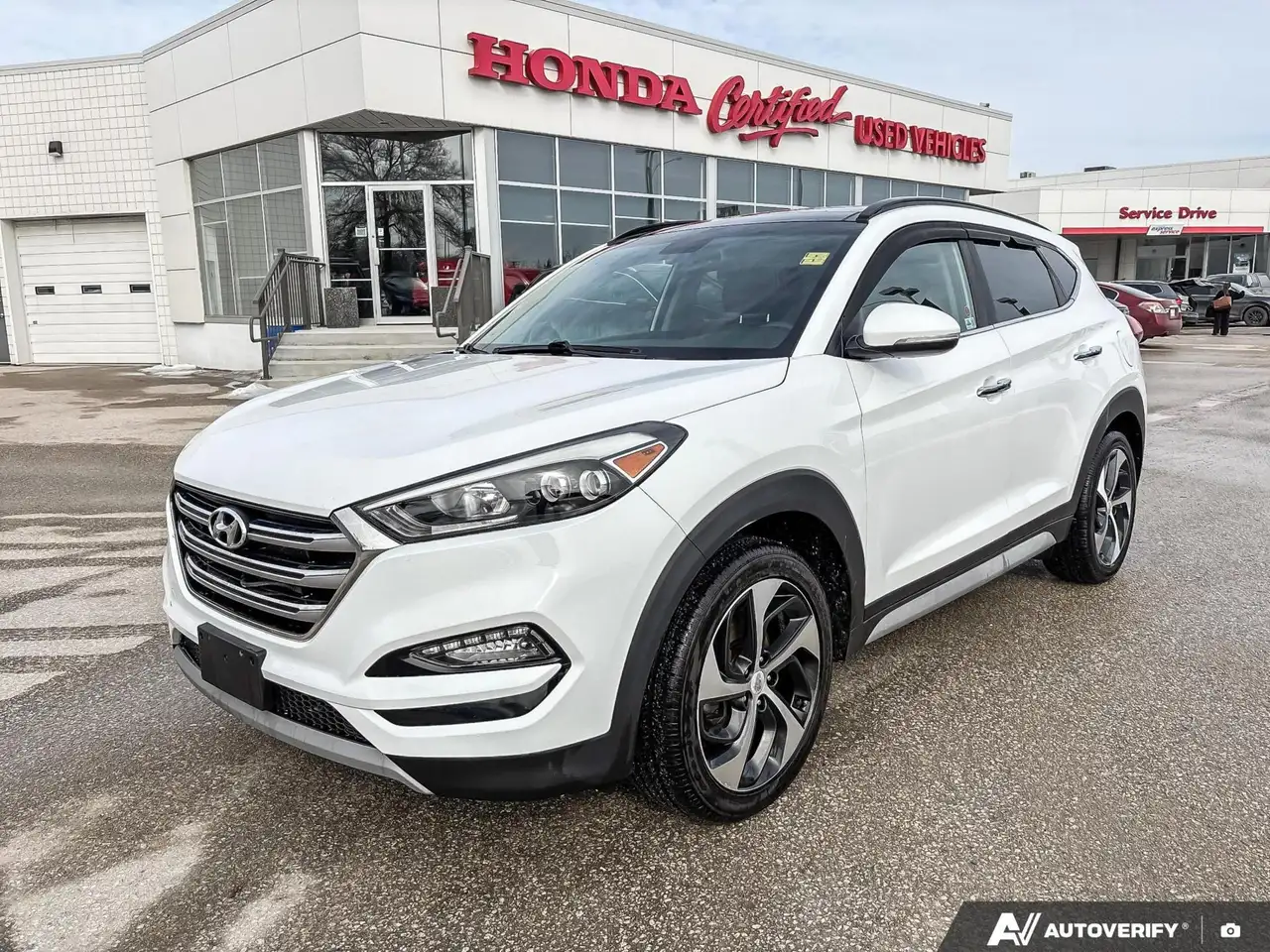 Hyundai TUCSON photo Hyundai TUCSON
