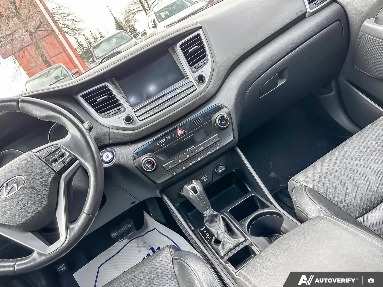 Hyundai TUCSON photo Hyundai TUCSON