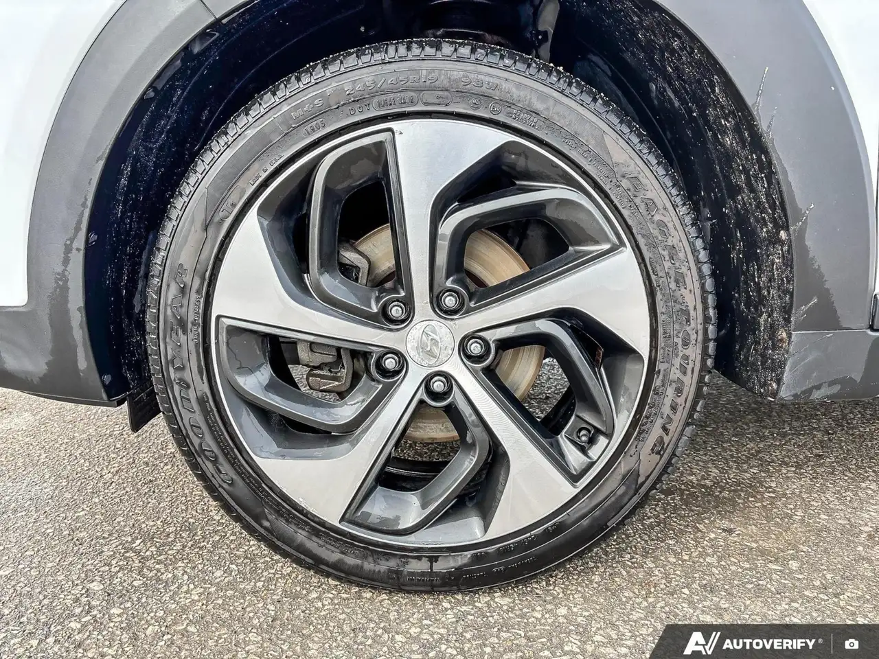 Hyundai TUCSON photo Hyundai TUCSON