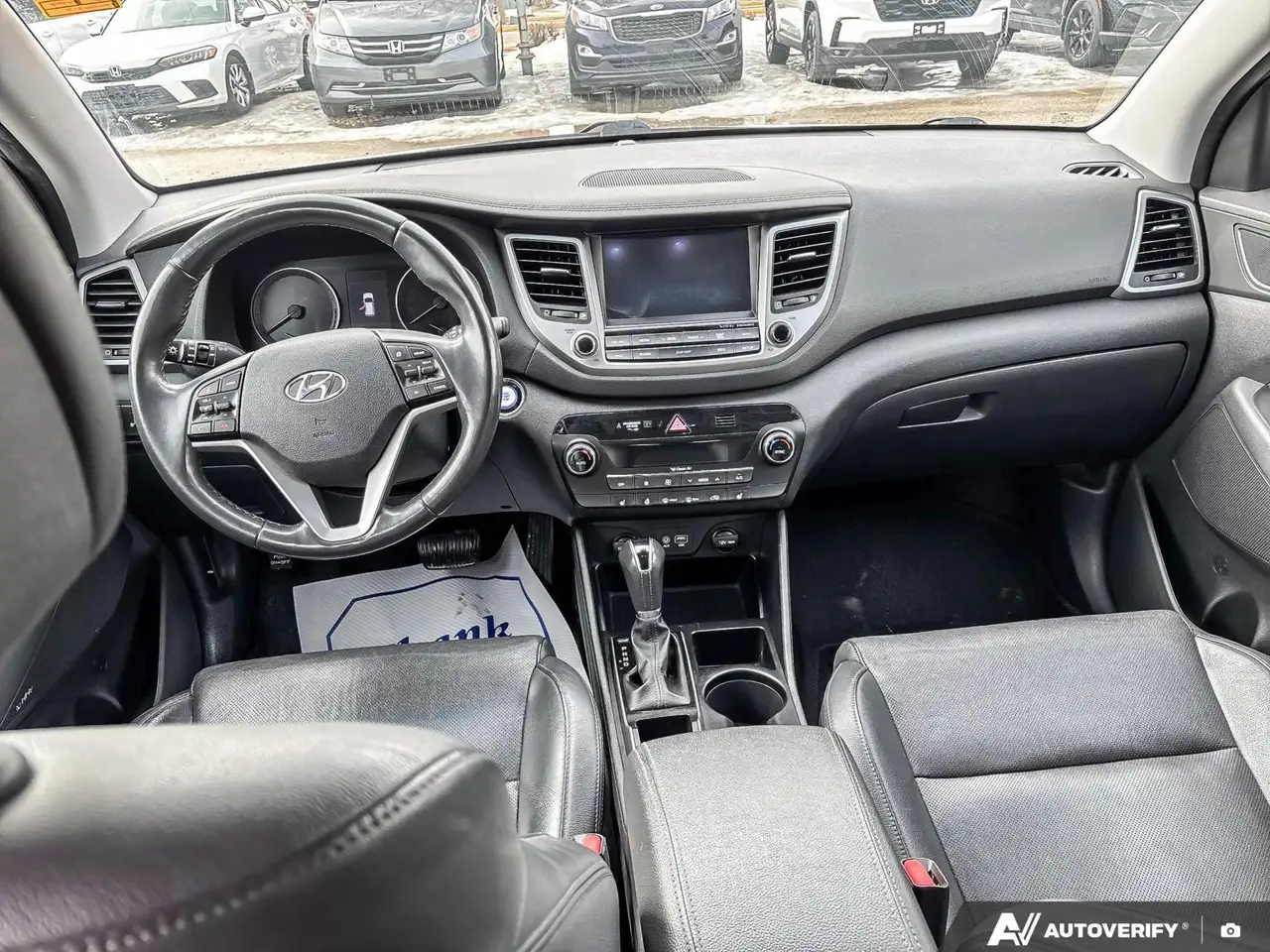 Hyundai TUCSON photo Hyundai TUCSON
