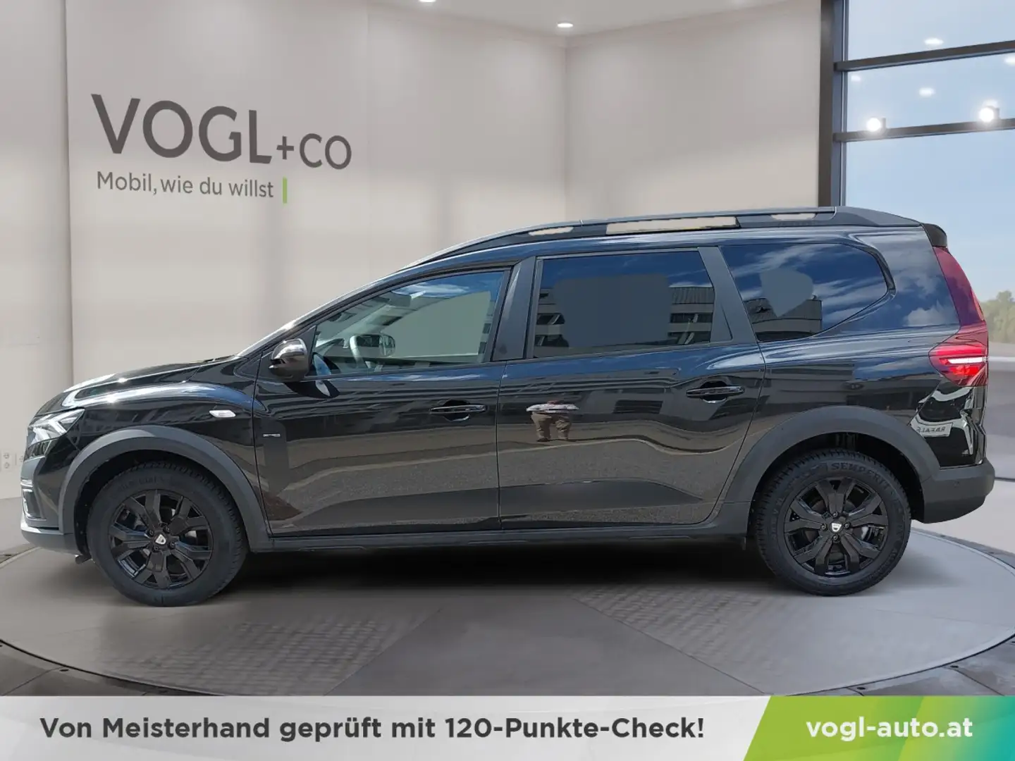 Dacia Jogger Extreme TCe 110 Schwarz - 2