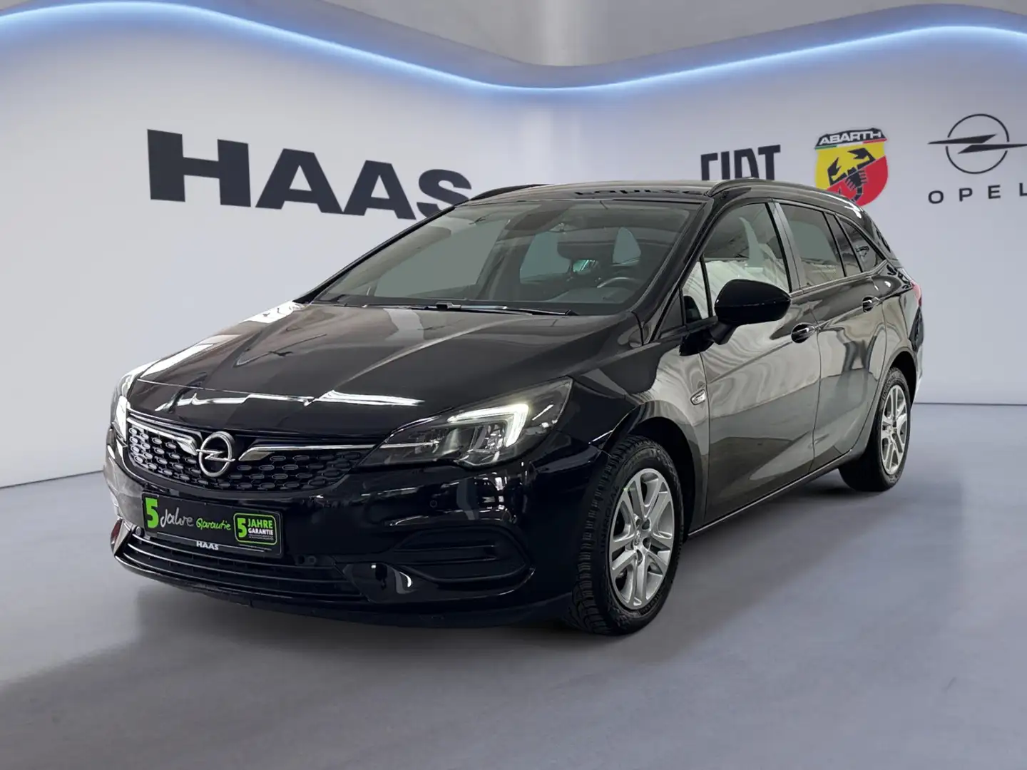 Opel Astra K Sports Tourer 1.2 Turbo Klimaautomatik Zwart - 2