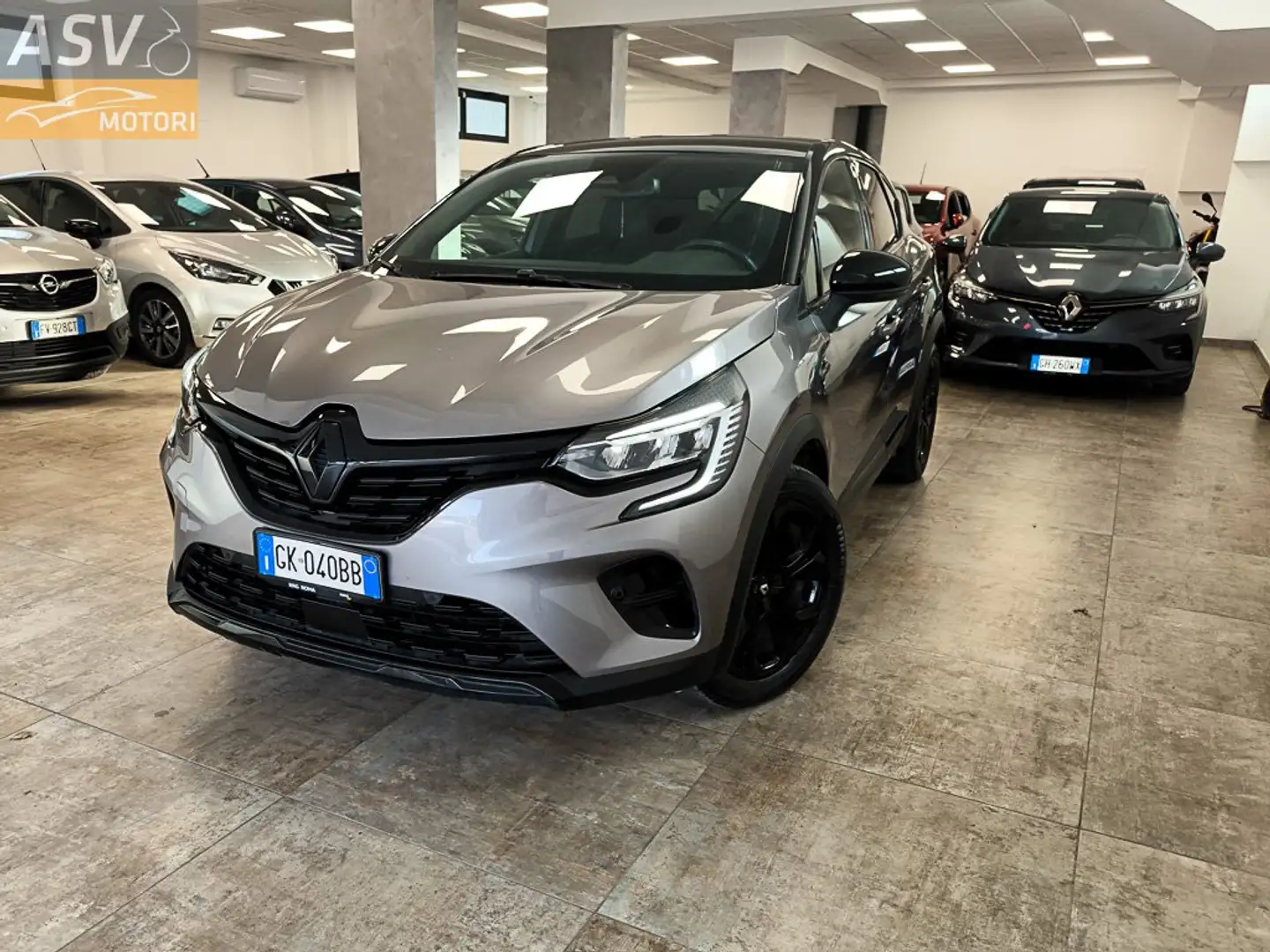 Renault Captur Captur 1.6 E-Tech full hybrid Rive Gauche 145cv Grigio - 1