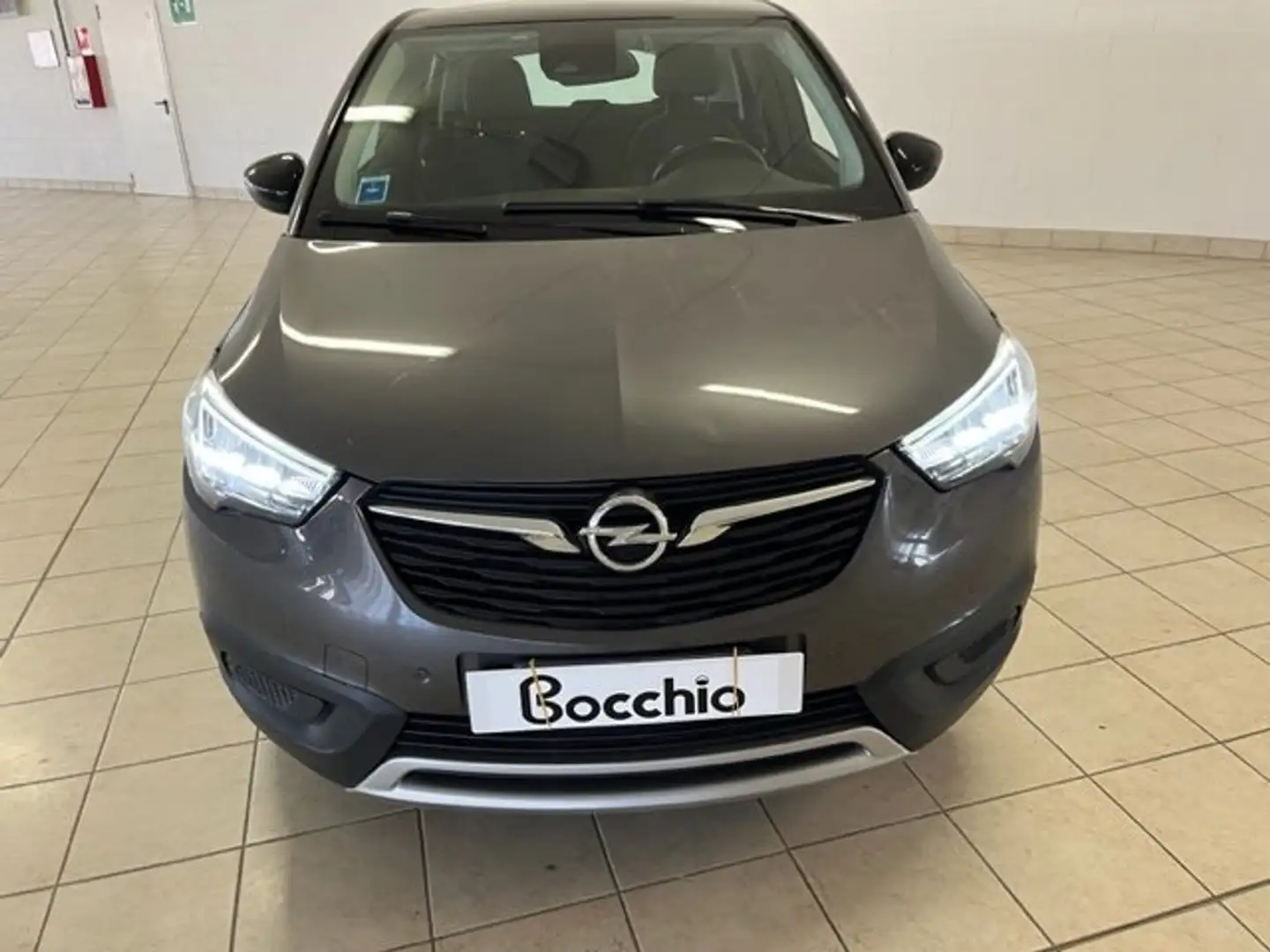 Opel Crossland X 1.2 turbo Innovation 130 cv mt6 Grigio - 2