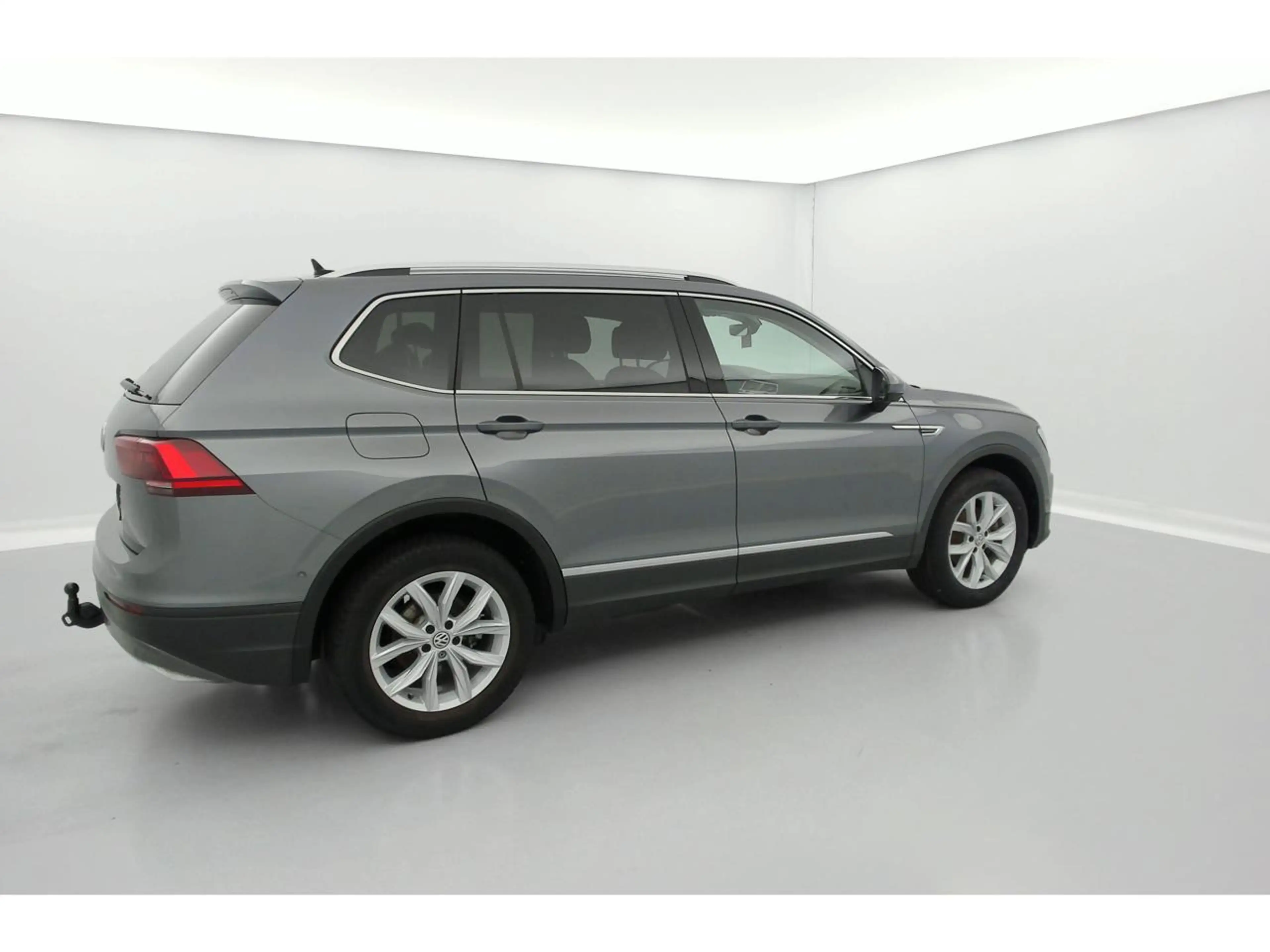 Volkswagen Tiguan Allspace Comfortline 2.0 TDI SCR 110 kW (150 pk) DSG — photo 5