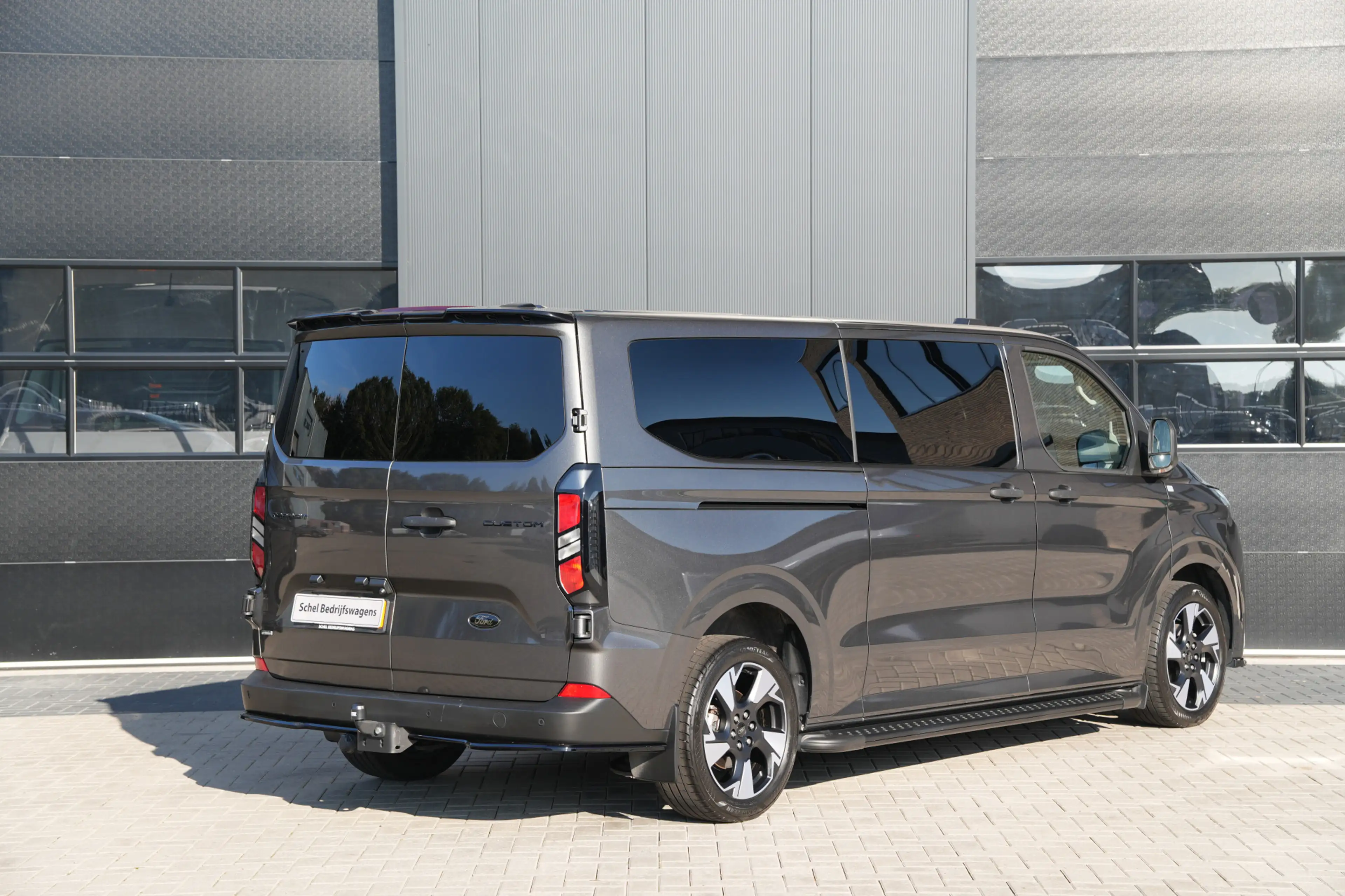 Ford Transit Custom 320 2.5 PHEV L2H1 Trend 232pk - 2x Schuif - Trekha — photo 6