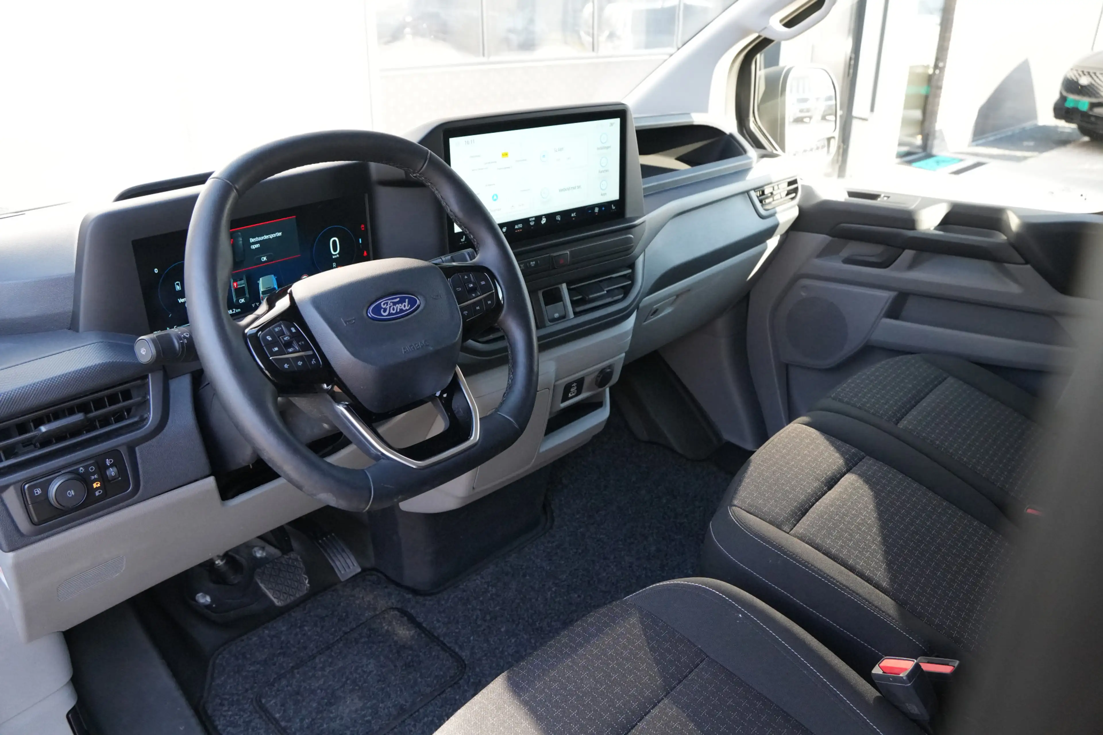 Ford Transit Custom 320 2.5 PHEV L2H1 Trend 232pk - 2x Schuif - Trekha — photo 16