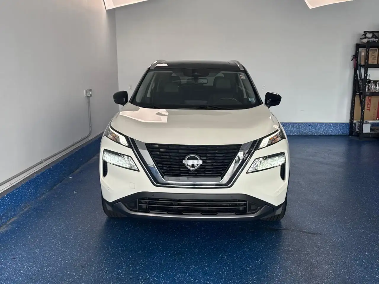 Nissan Rogue снимка Nissan Rogue
