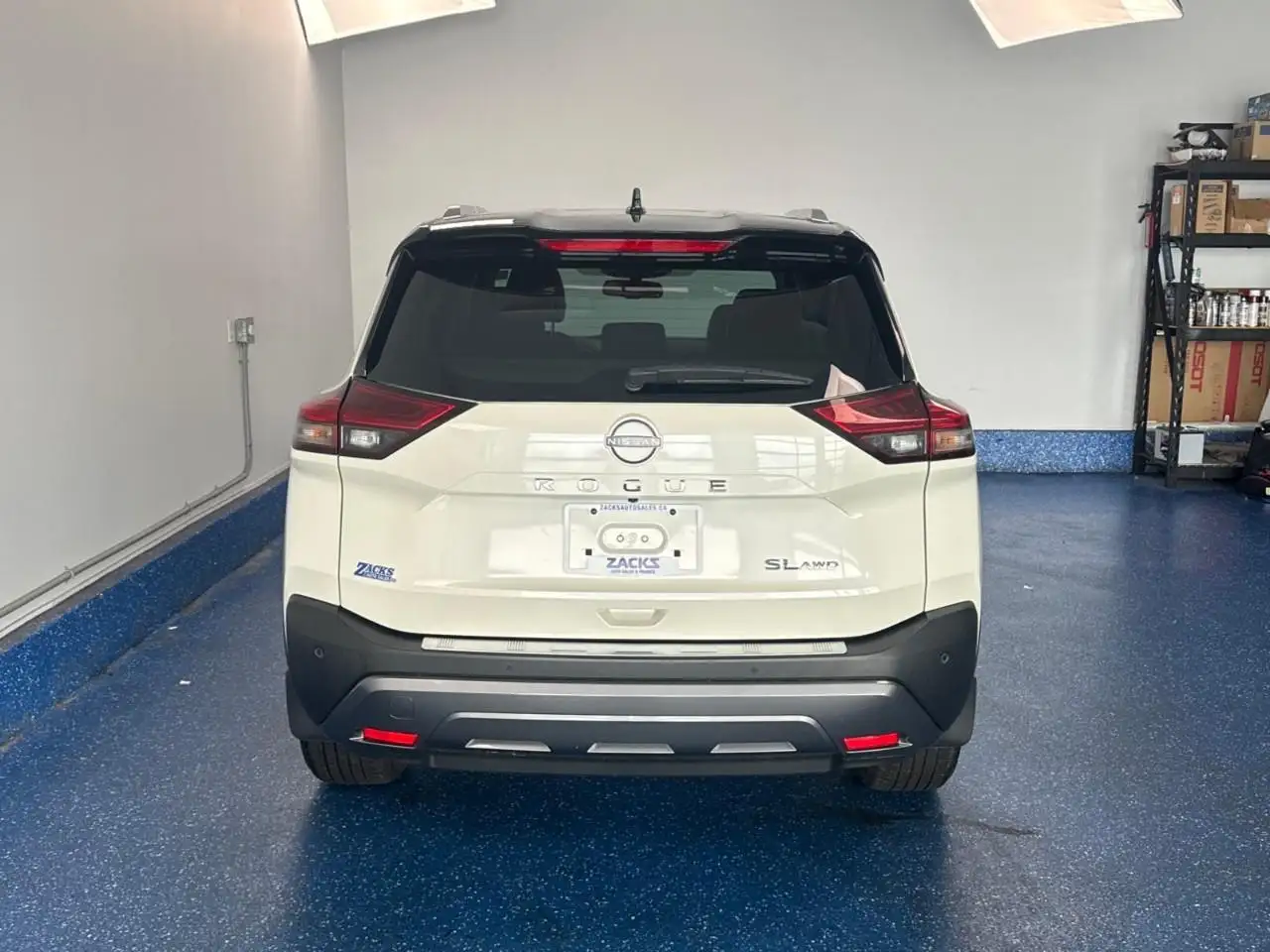 Nissan Rogue снимка Nissan Rogue