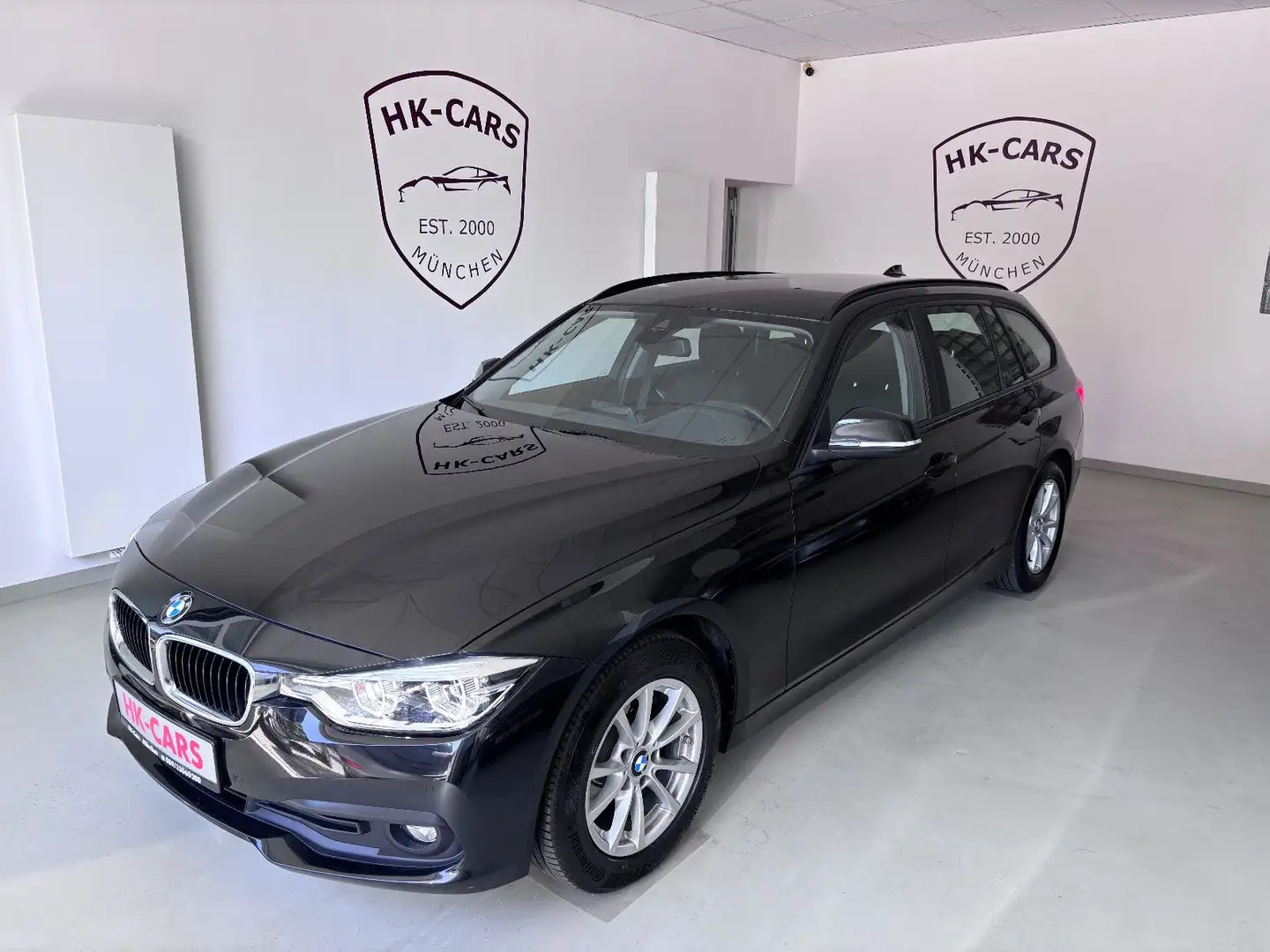BMW 318 d Advantage 1.Hd/Autom./Headup/LED/Kamera Schwarz - 1