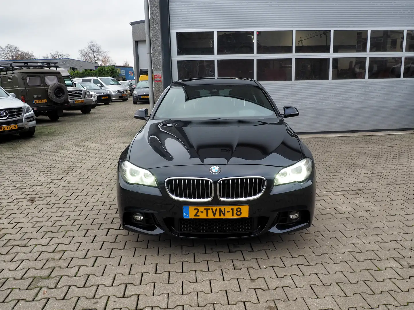 BMW 528 XI M Pakket XENON SCHUIFDAK TREKH. CAMERA. Noir - 2
