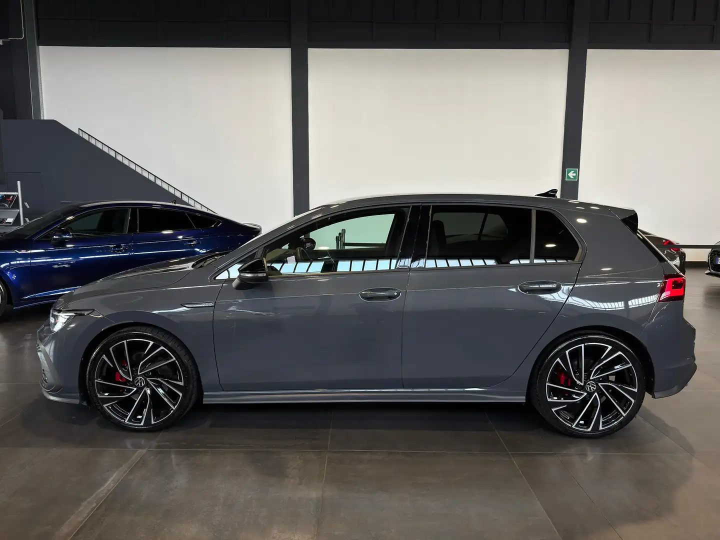 Volkswagen Golf GTD 8 DSG - IQ.LIGHT MATRIX- 19" - TELECAMERA Gris - 2