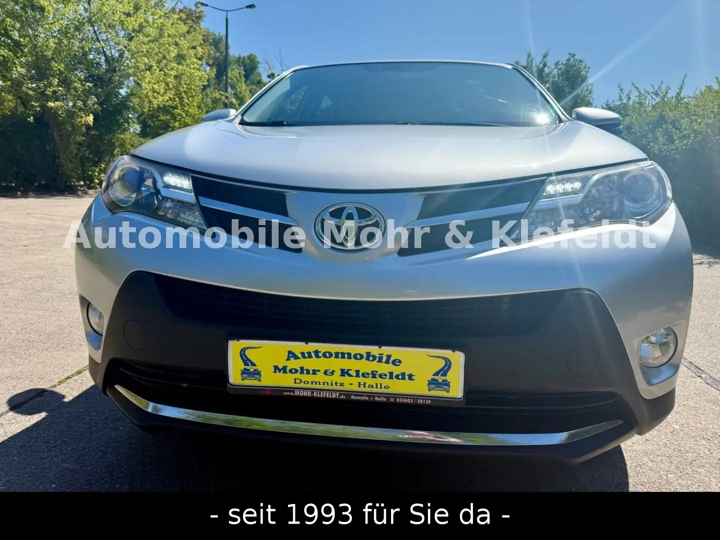 Toyota RAV 4 4X4 Automatik  Edition 2015 Argent - 2