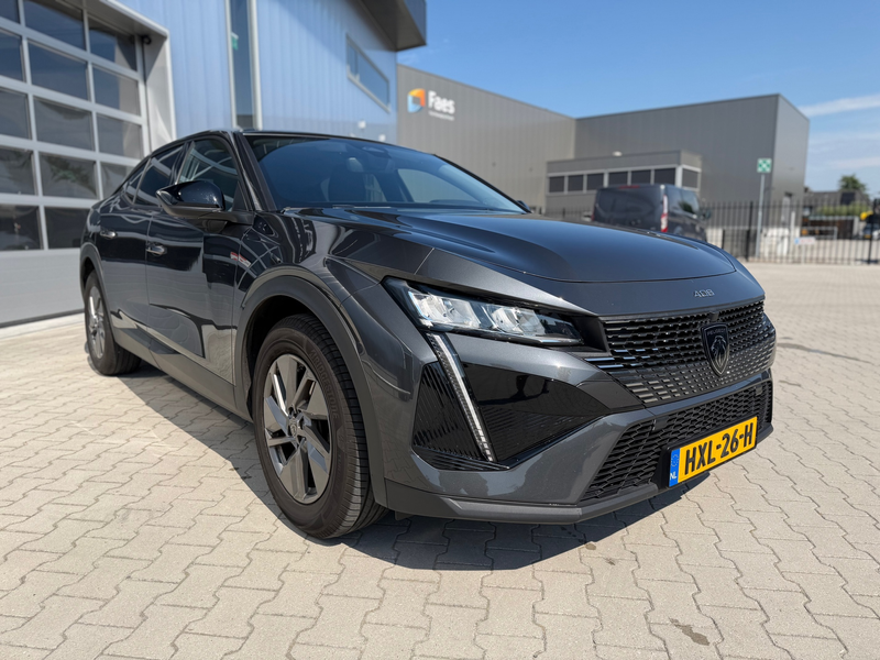 Peugeot 408 1.2 PureTech Allure 130 EAT8 / led / 65.000 km/ vi — photo 5
