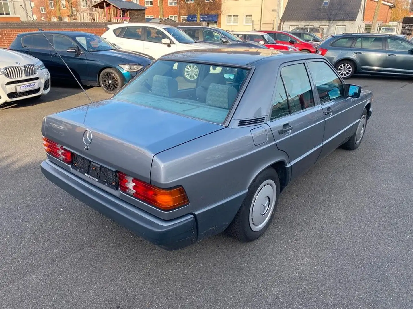 Mercedes-Benz 190 2.0 D Blau - 2
