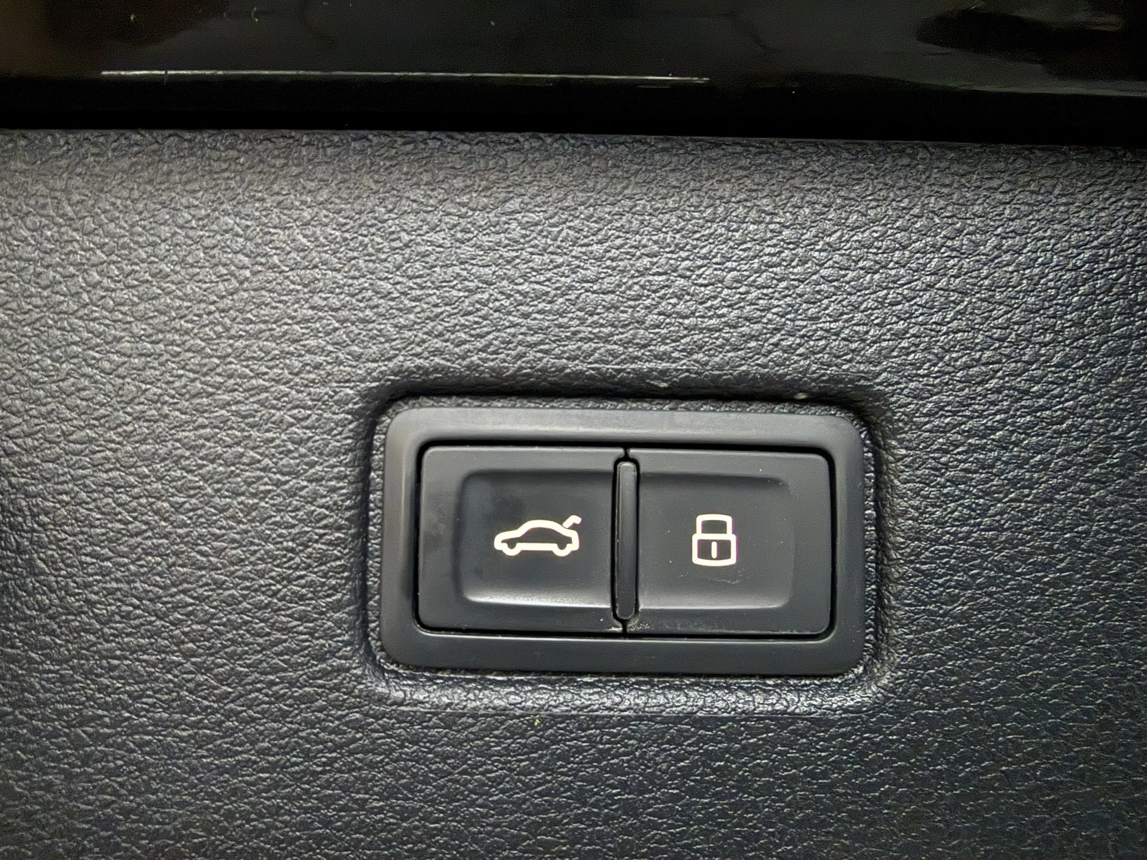 Audi SQ7 4.0 TDI quattro Pano Matrix Standheiz. Night "21 — photo 13