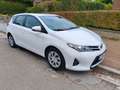 Toyota Auris 1.4 essence - thumbnail 4