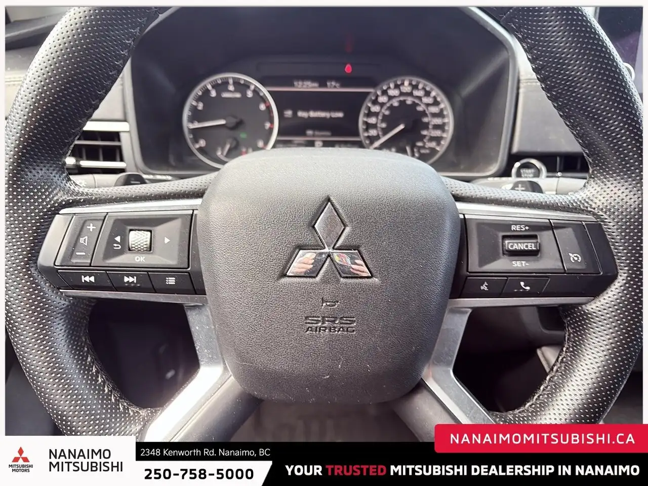Mitsubishi Outlander снимка Mitsubishi Outlander