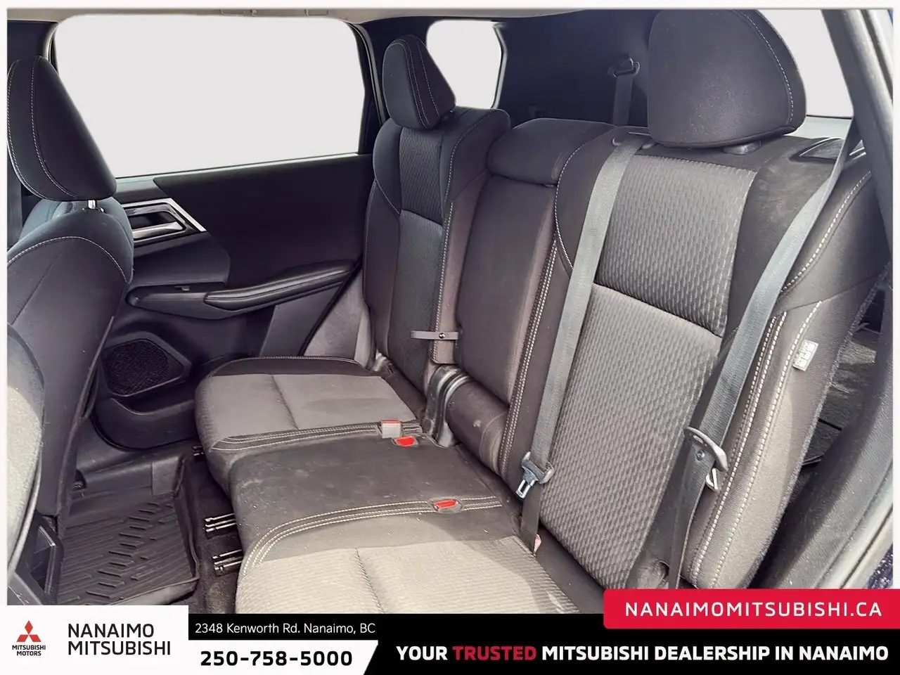Mitsubishi Outlander снимка Mitsubishi Outlander