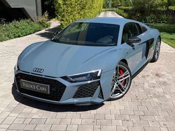 V10 FSI Performance quattro S tronic 456kW