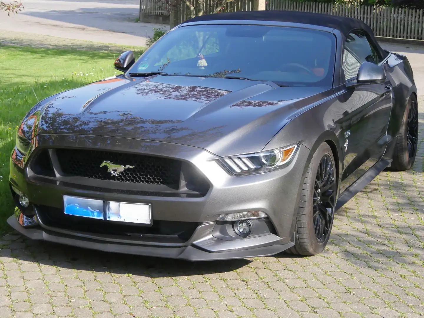 Ford Mustang Mustang Cabrio 5.0 Ti-VCT V8 Aut. GT Grau - 1