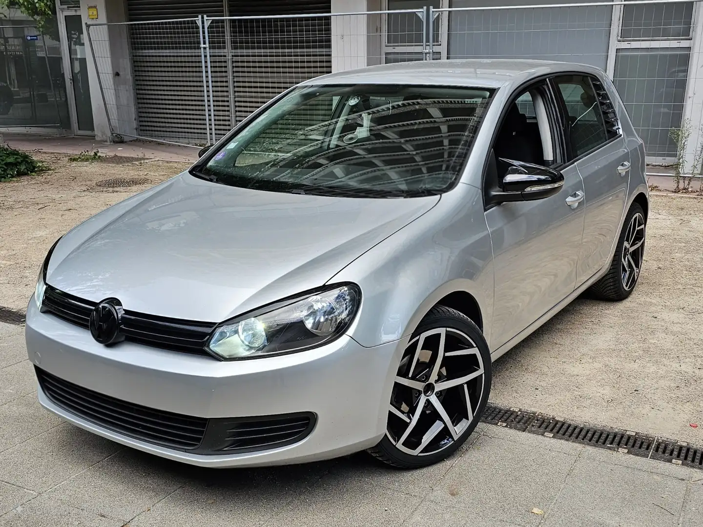 Volkswagen Golf 1.4 16S 80 Trendline - 1