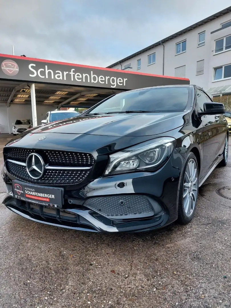 Mercedes-Benz CLA 220 d+AMG+8fach+Business+AmbienteL+V.Historie Schwarz - 1