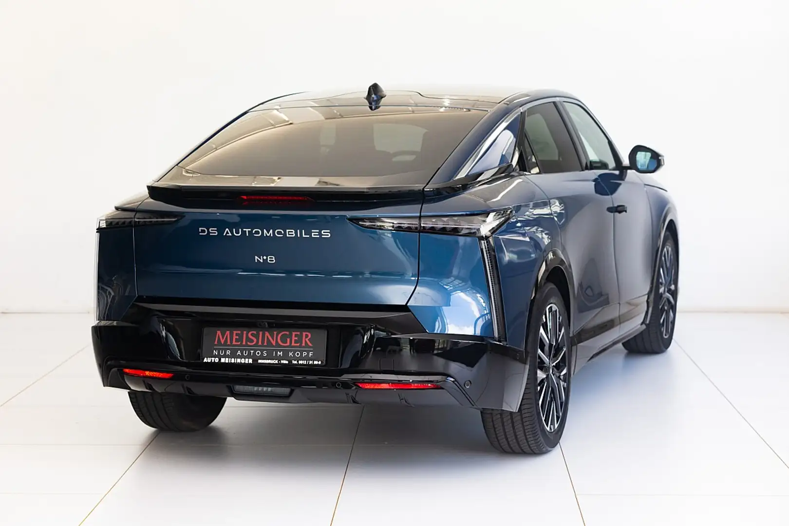 DS Automobiles N°8 DS N8 73kWh Etoile Aut. Blau - 2