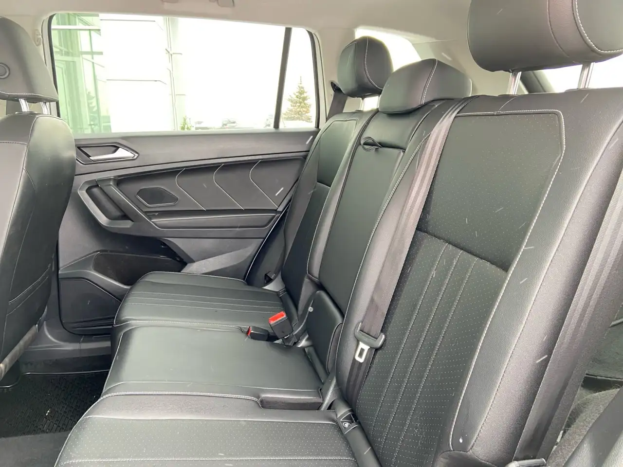 Volkswagen Tiguan снимка Volkswagen Tiguan