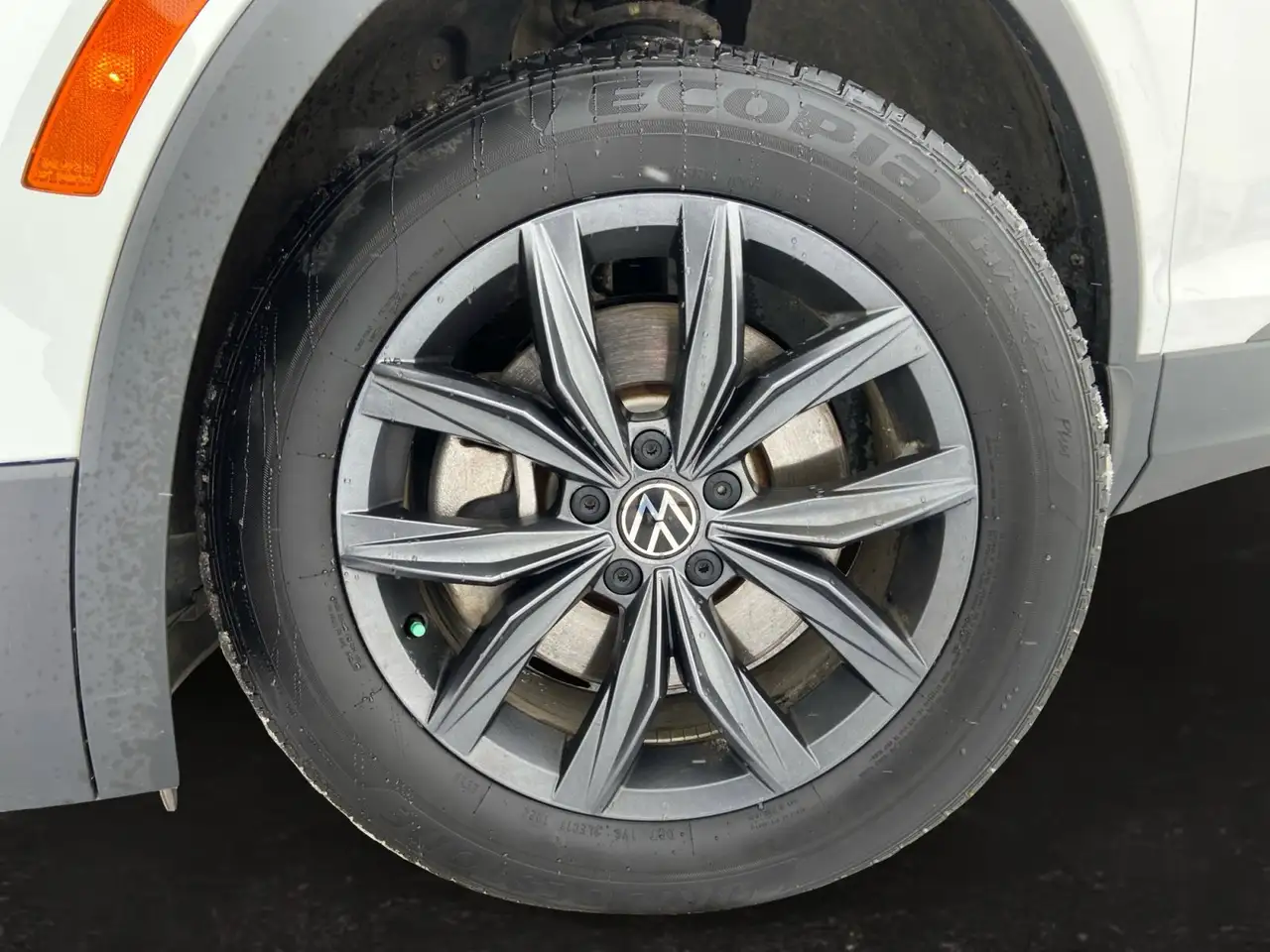Volkswagen Tiguan снимка Volkswagen Tiguan