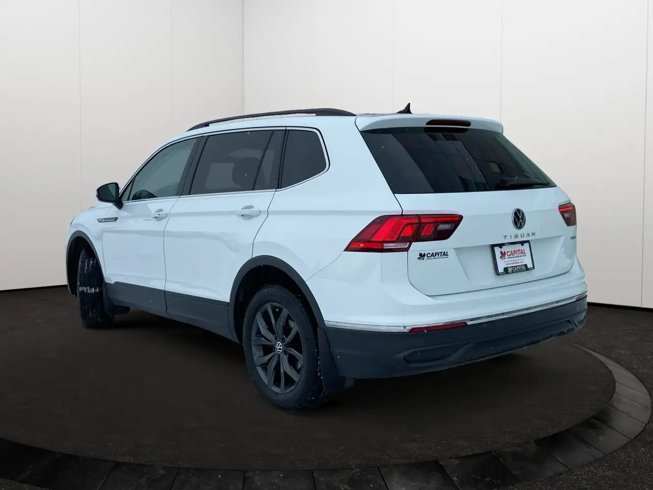 Volkswagen Tiguan снимка Volkswagen Tiguan