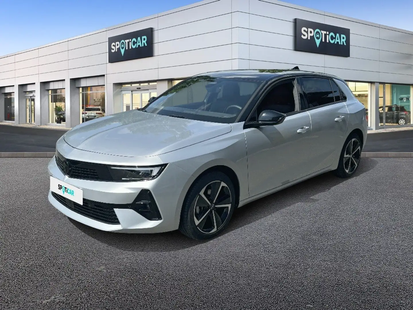 Opel Astra 1.2 Turbo GS Navi AHK Kamera Sitzheizung Silber - 1