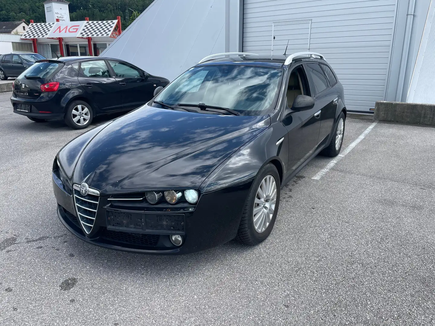 Alfa Romeo Sportwagon 2.4 JTDM 20V Distinctive Czarny - 1