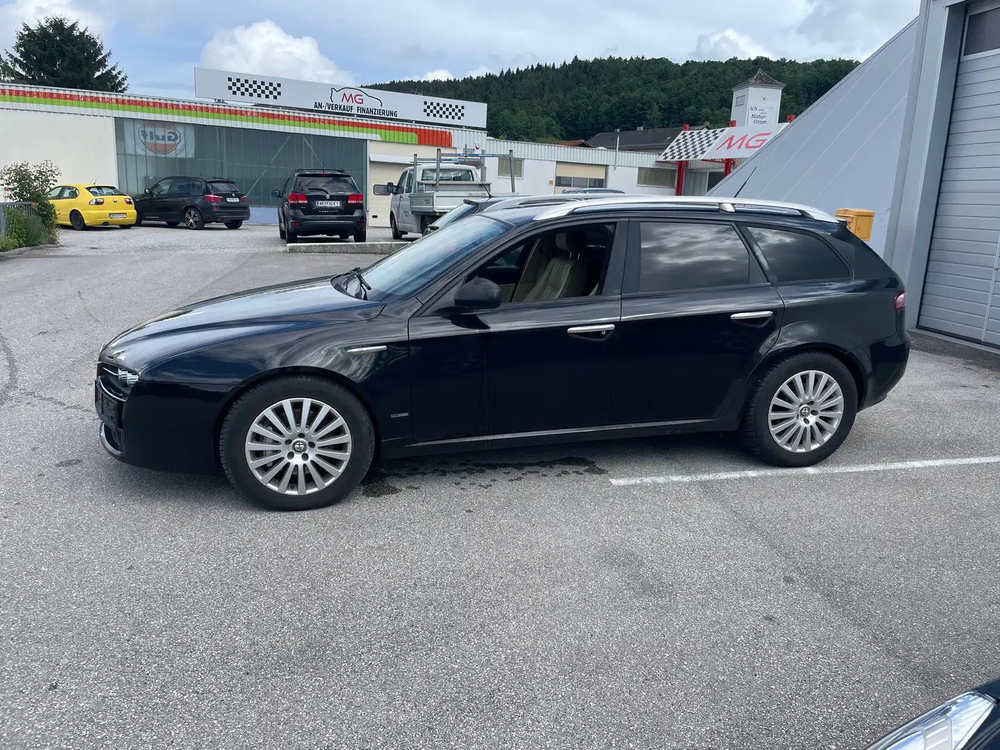 Alfa Romeo Sportwagon 2.4 JTDM 20V Distinctive Czarny - 2
