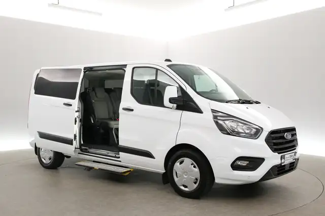 Ford Transit Custom view 6
