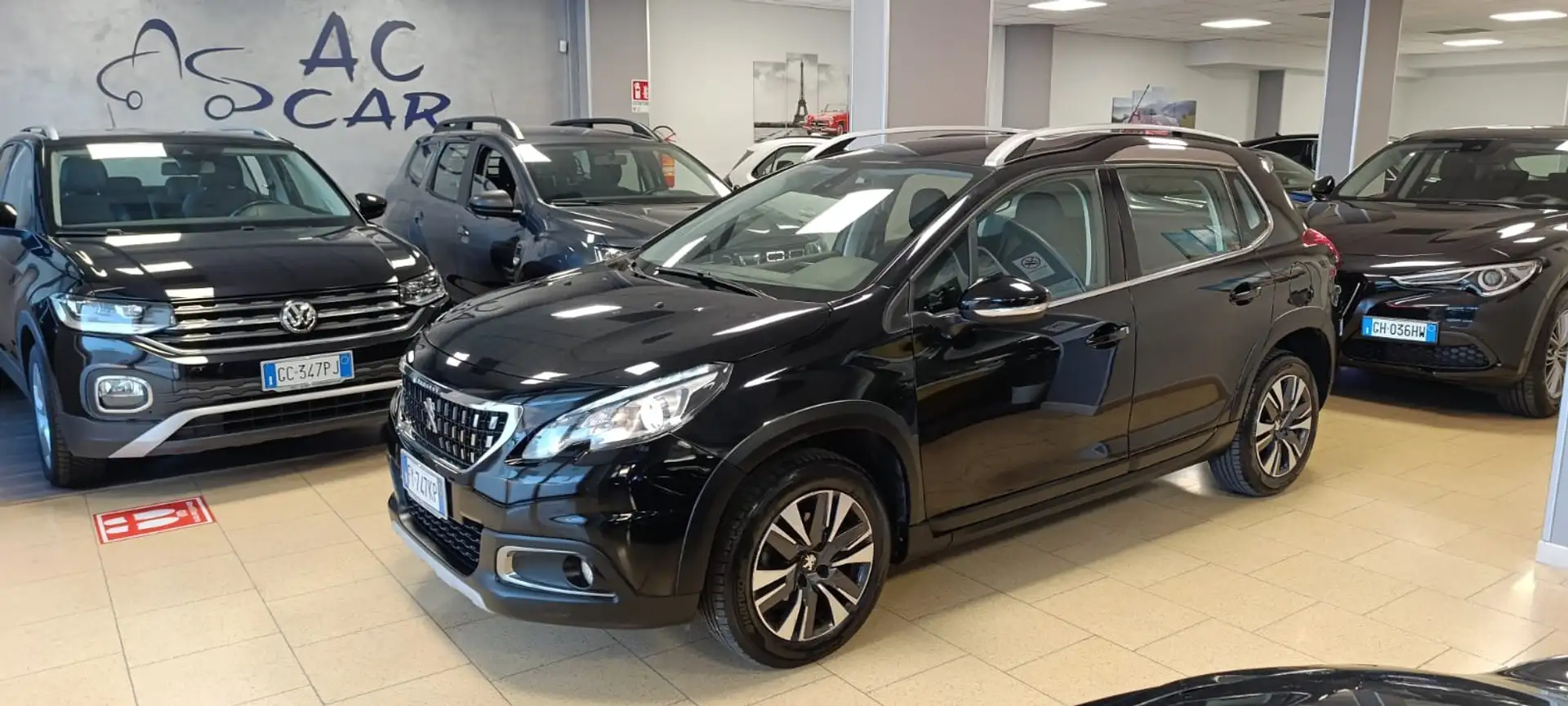 Peugeot 2008 2008 1.5 bluehdi Allure s Nero - 1