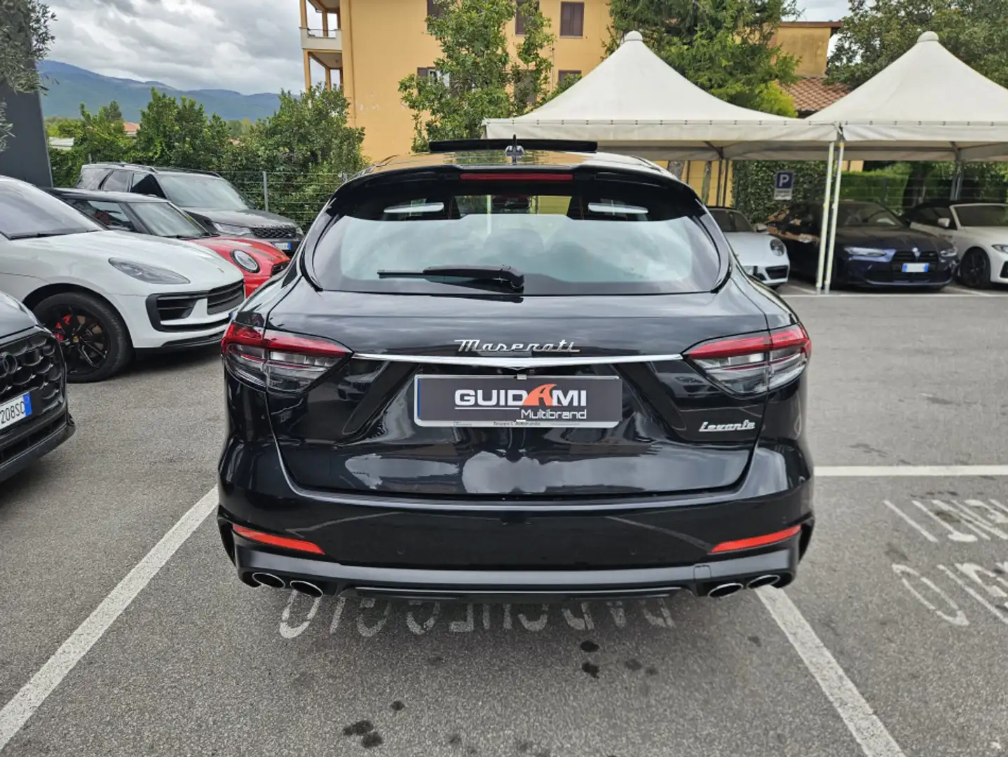 Maserati Levante Levante 2.0 mhev GT 330cv auto Schwarz - 2