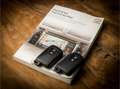 Toyota Yaris 1.5 Full Hybrid Sport Automaat (NAVIGATIE, CAMERA, Grijs - thumbnail 17