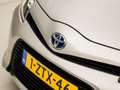 Toyota Yaris 1.5 Full Hybrid Sport Automaat (NAVIGATIE, CAMERA, Grijs - thumbnail 18