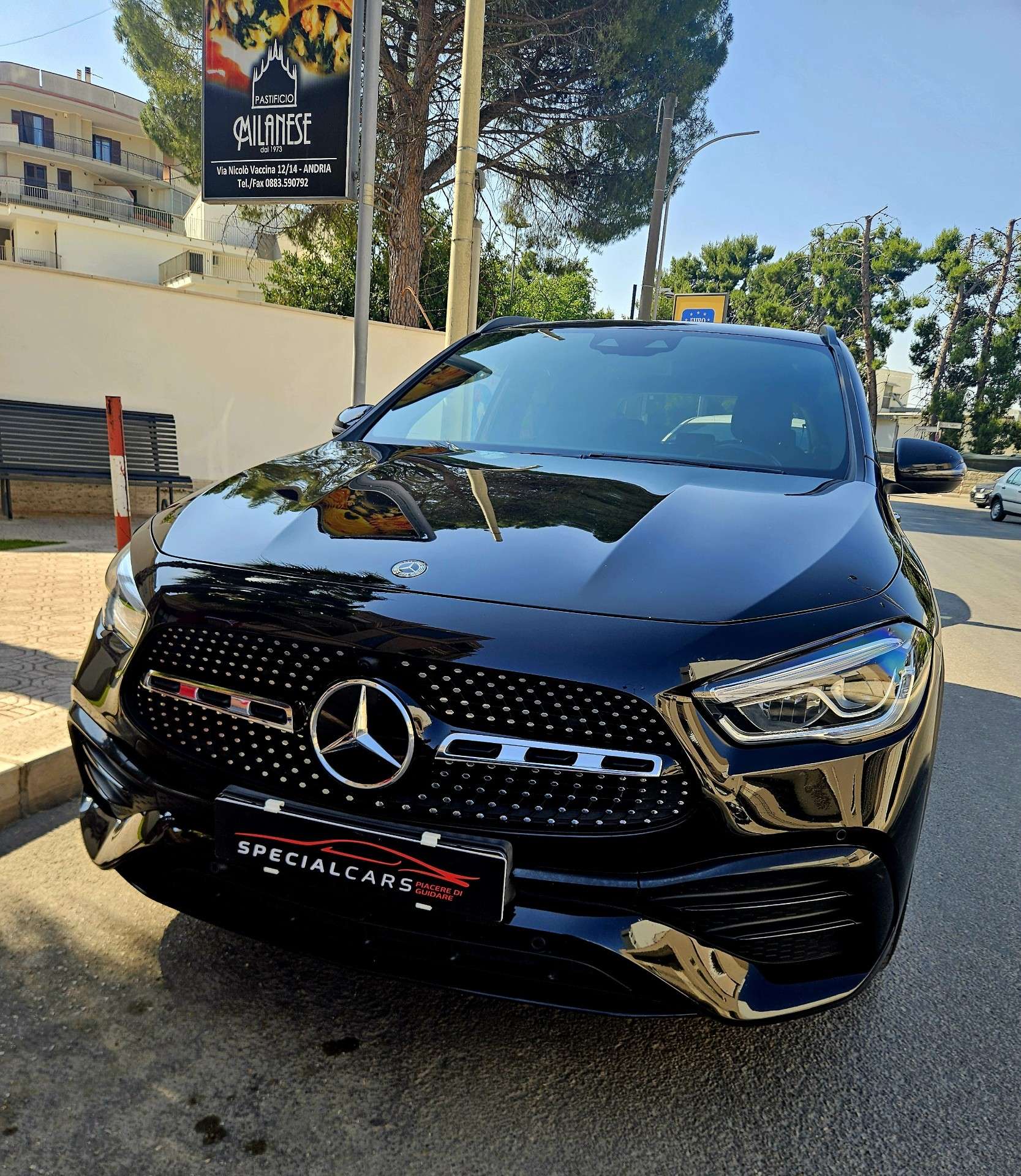 Mercedes-Benz GLA 200