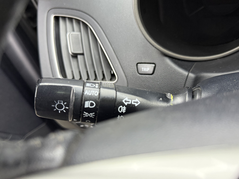 Hyundai iX35 2.0i 4WD i-Catcher — photo 13
