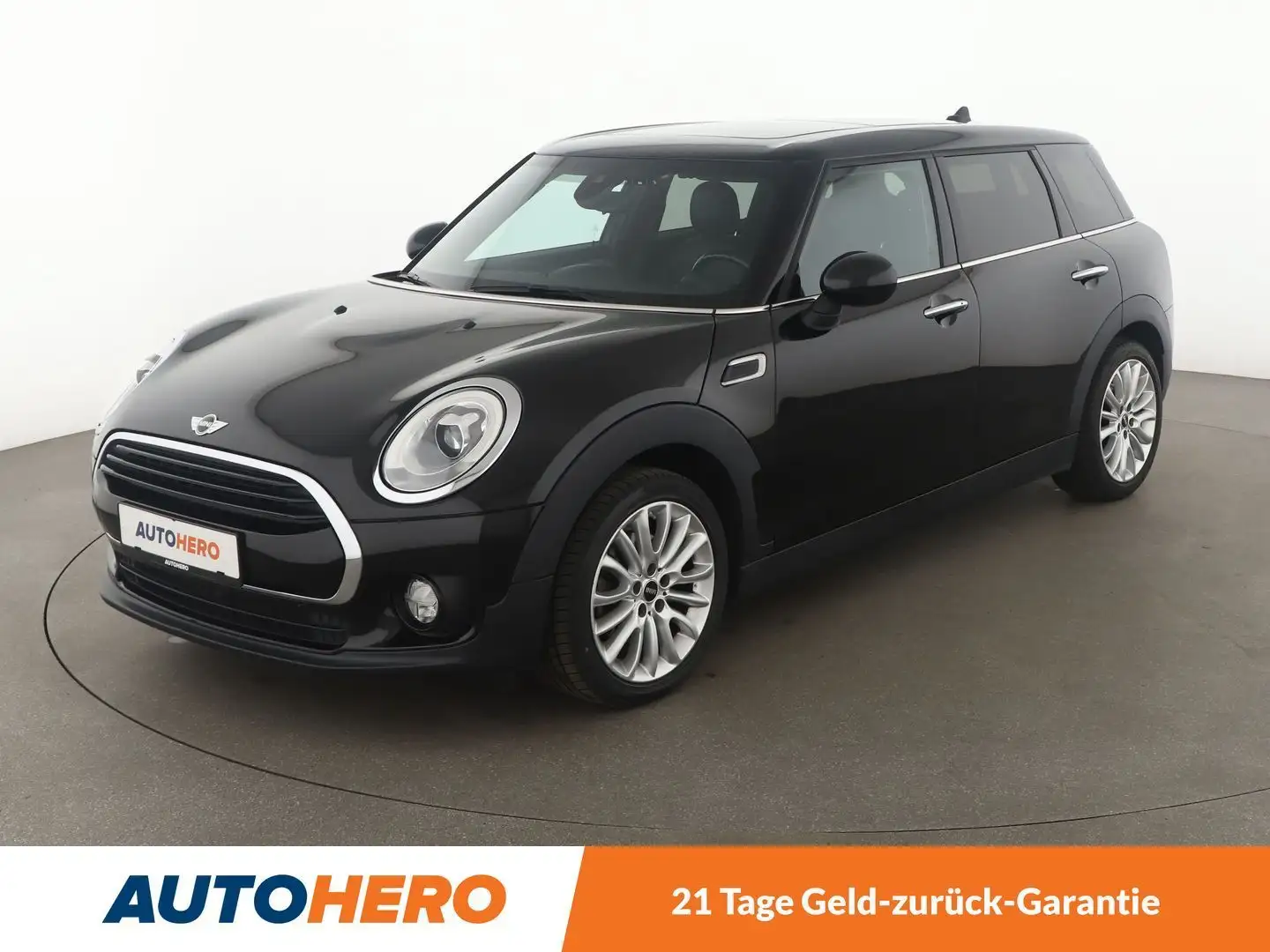MINI Cooper Clubman Cooper *NAVI*LED*TEMPO*PDC*SHZ*PANO* Schwarz - 1