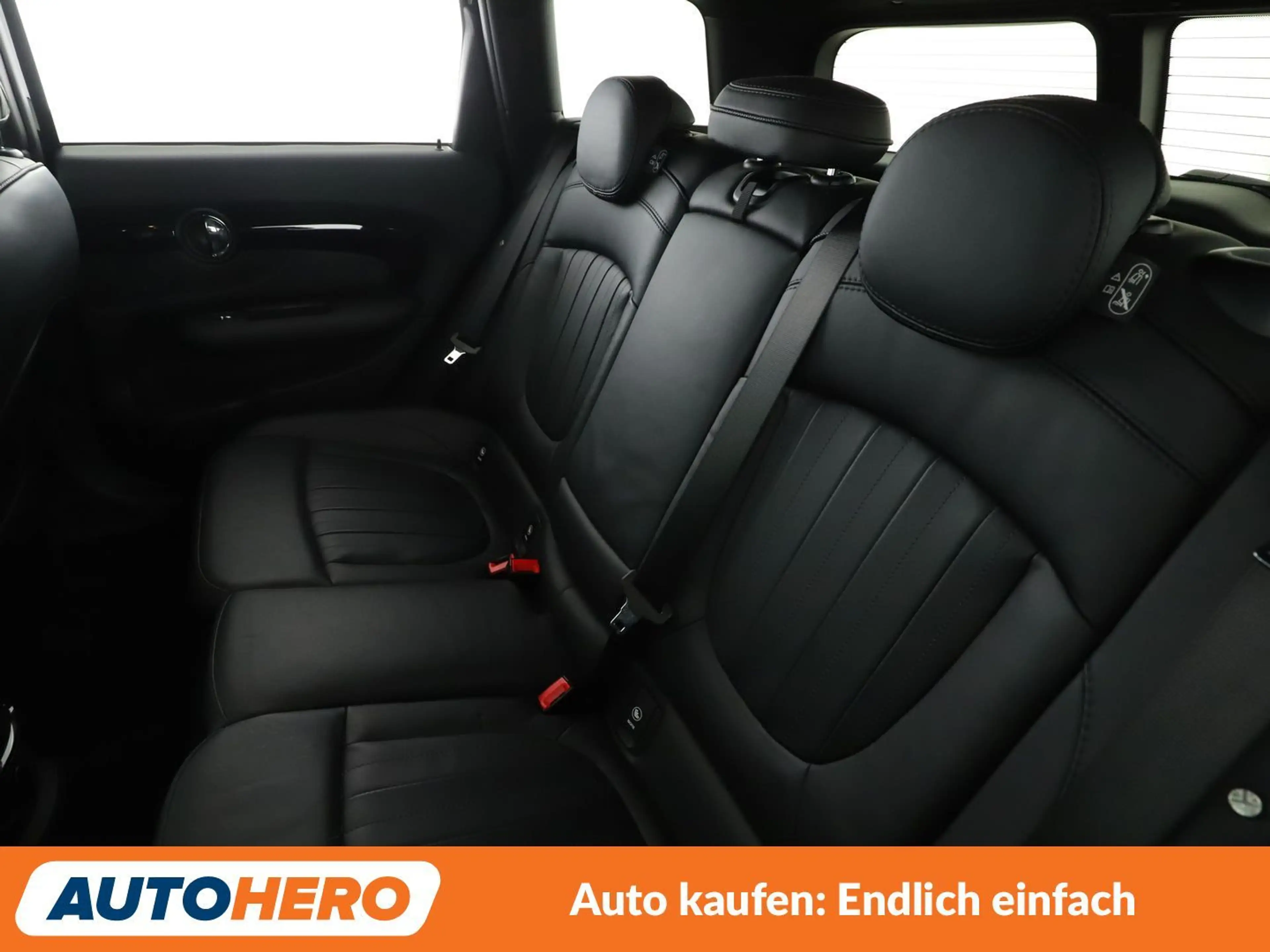 MINI Cooper Clubman Cooper *NAVI*LED*TEMPO*PDC*SHZ*PANO* — photo 14