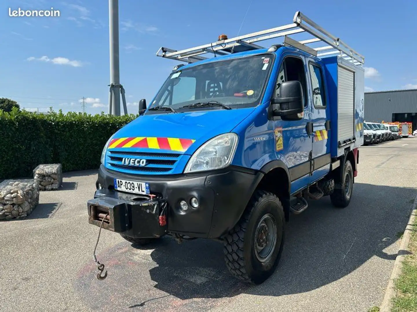 Iveco Daily 32490 ht 4x4 double cabine Bleu - 2