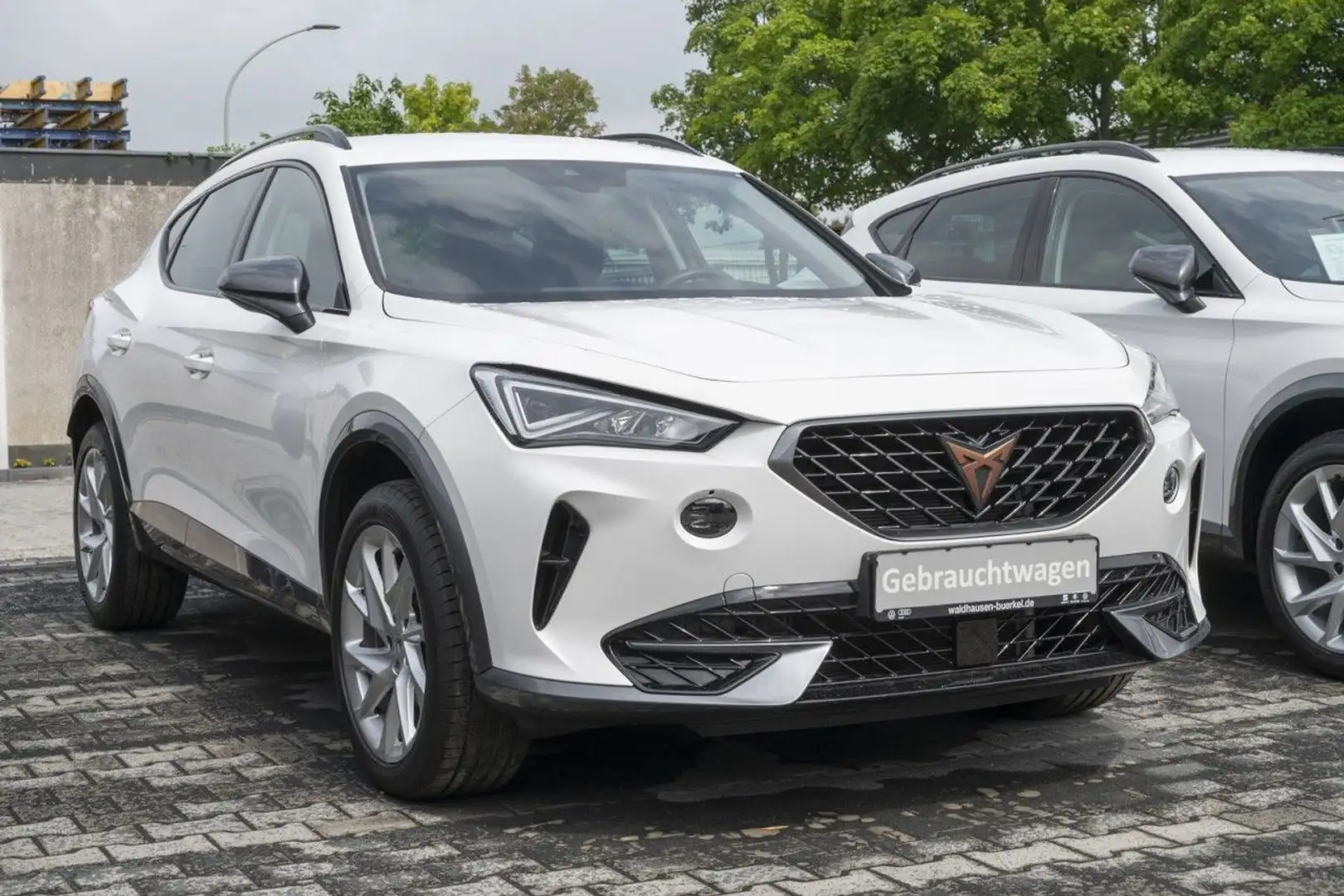 CUPRA Formentor 1,5 TSI DSG+Navi+LED Basis Klima Navi Wit - 2